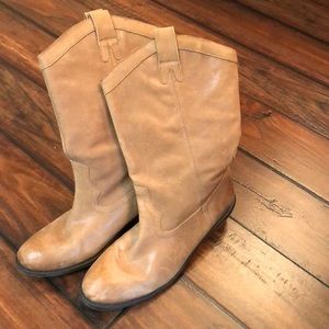 Jessica Simpson boots